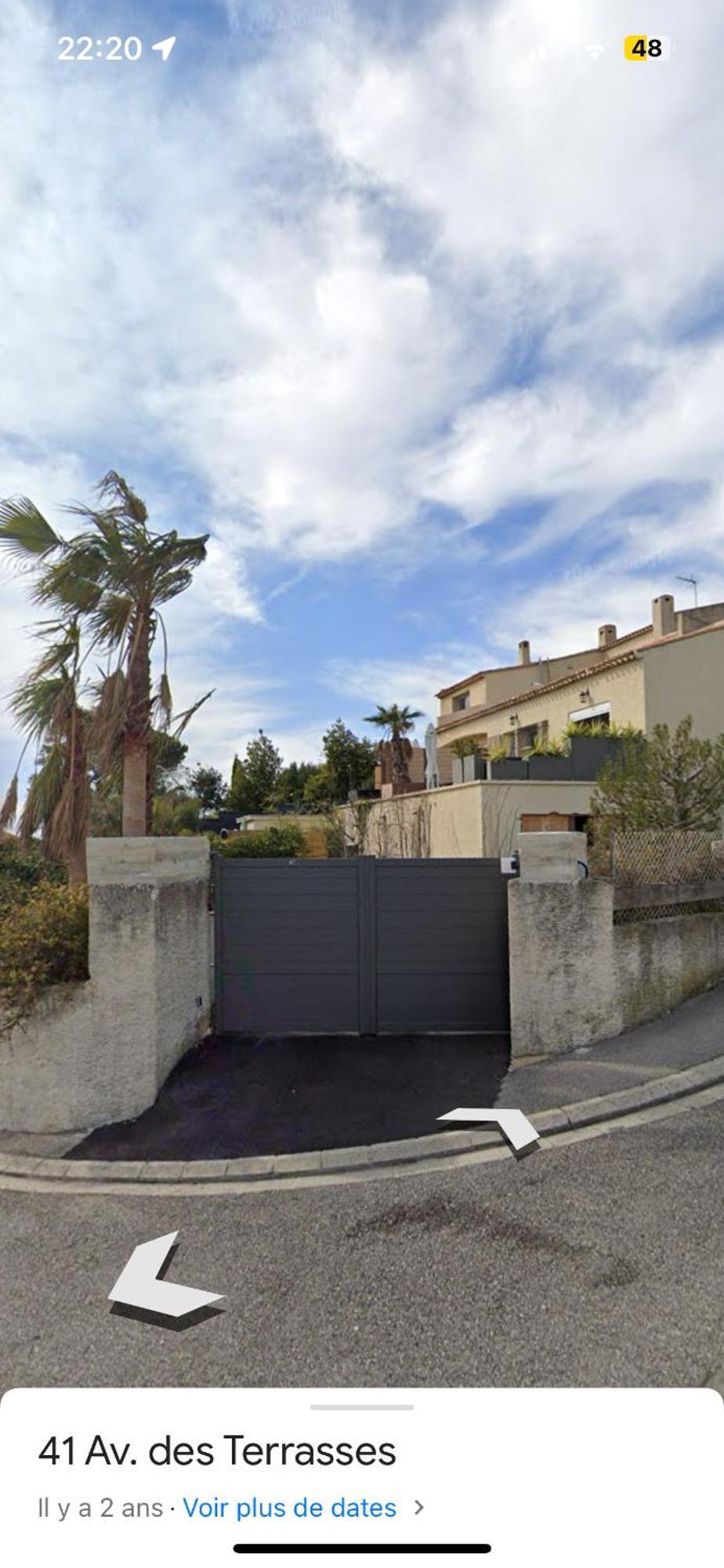 Rêves de vie, appartement vue mer, piscine non chauffée et spa privatifs Cassis Esterno foto