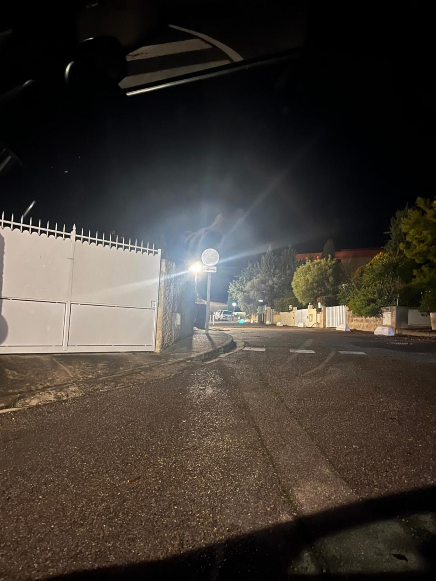 Rêves de vie, appartement vue mer, piscine non chauffée et spa privatifs Cassis Esterno foto